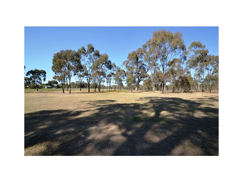 230 Highlands Road, Seymour VIC 3660