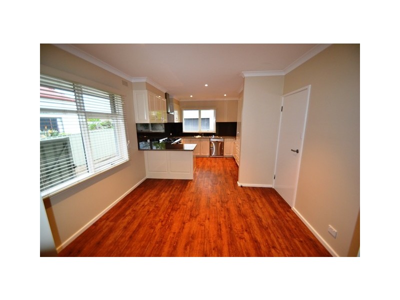 10 Tristan Street, Seymour VIC 3660