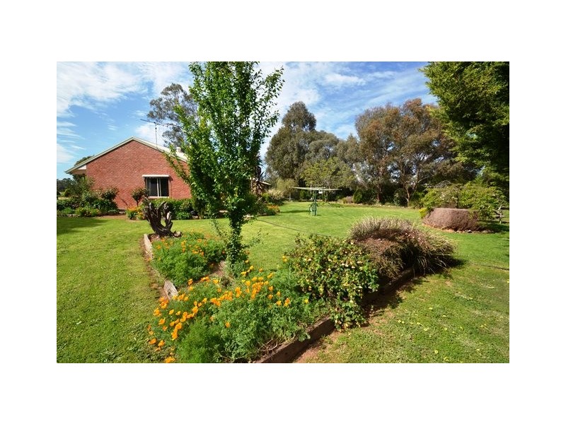 237 Ewings Road, Avenel VIC 3664