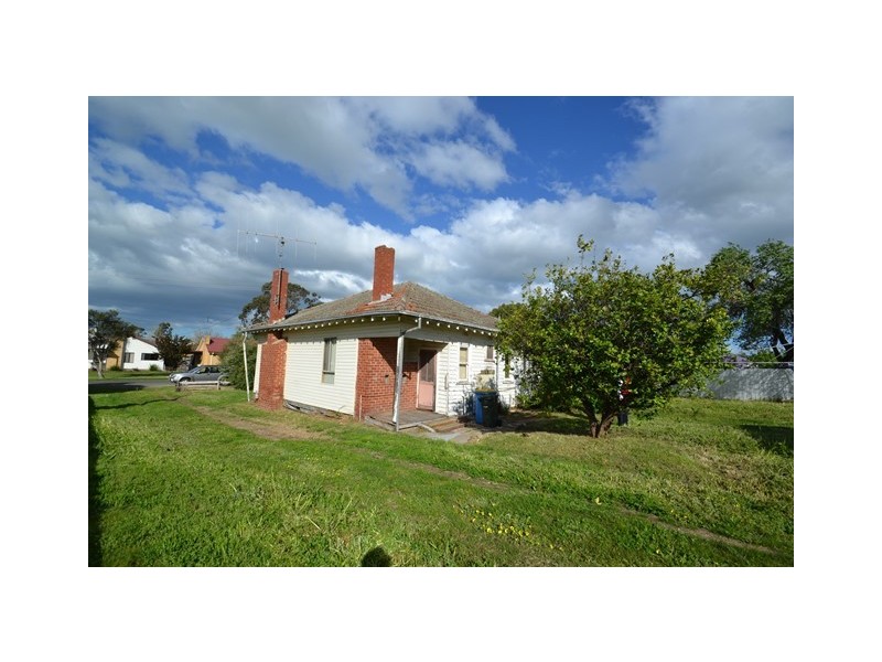 7 Callen Street, Seymour VIC 3660