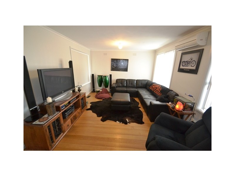 3 Monash Dve, Seymour VIC 3660