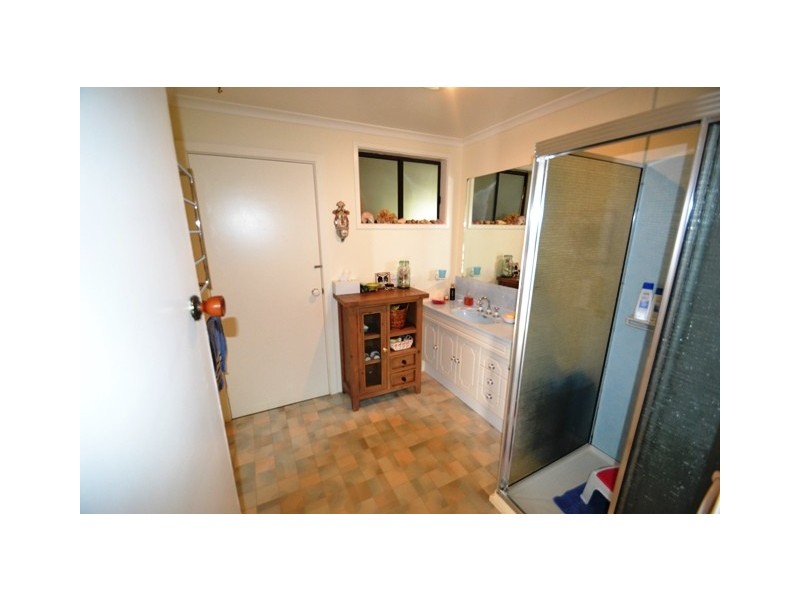 90 Manse Hill Road, Seymour VIC 3660