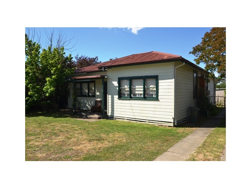 29 Loco Street, Seymour VIC 3660