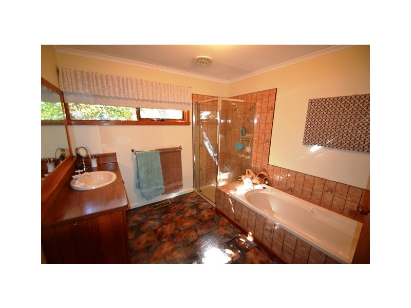 29 Loco Street, Seymour VIC 3660