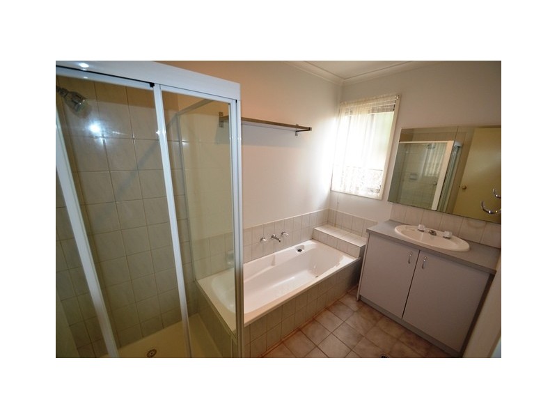 23 Kennedy Court, Seymour VIC 3660