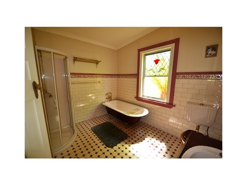 18 Butler Street, Seymour VIC 3660