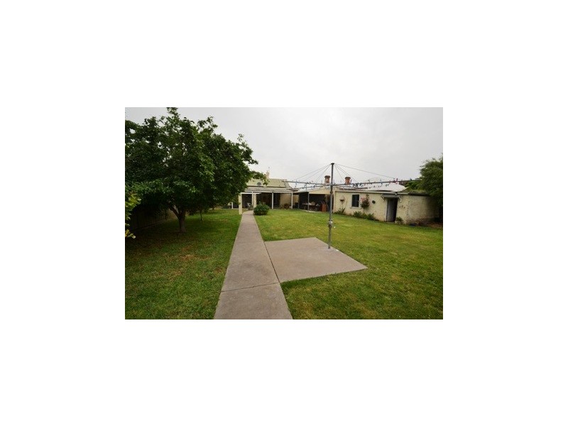 18 Butler Street, Seymour VIC 3660