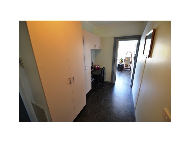 10 Redbank Road, Seymour VIC 3660