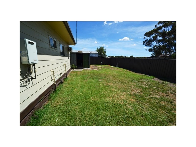 10 Redbank Road, Seymour VIC 3660