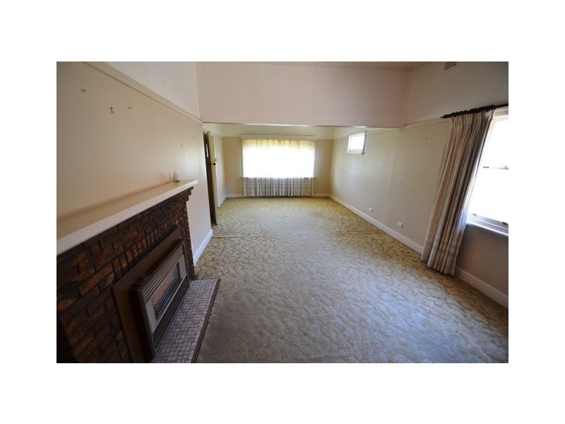 17 Crawford Street, Seymour VIC 3660