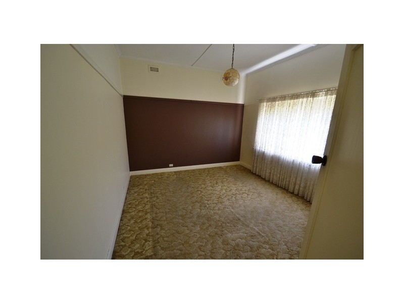 17 Crawford Street, Seymour VIC 3660