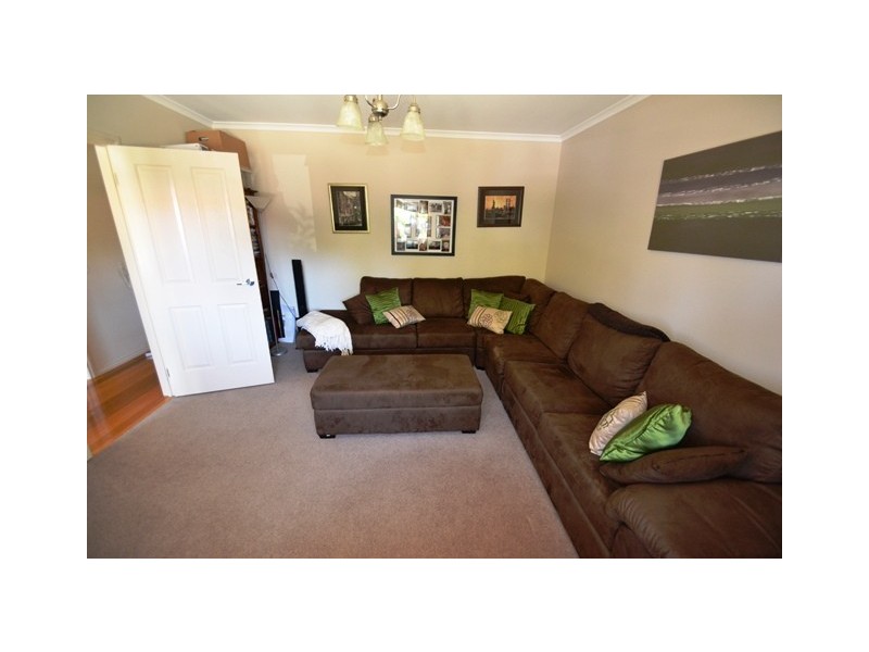 17 Moyle Street, Seymour VIC 3660