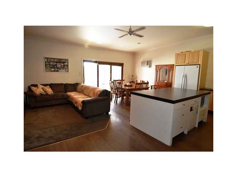 16 Tristan Street, Seymour VIC 3660