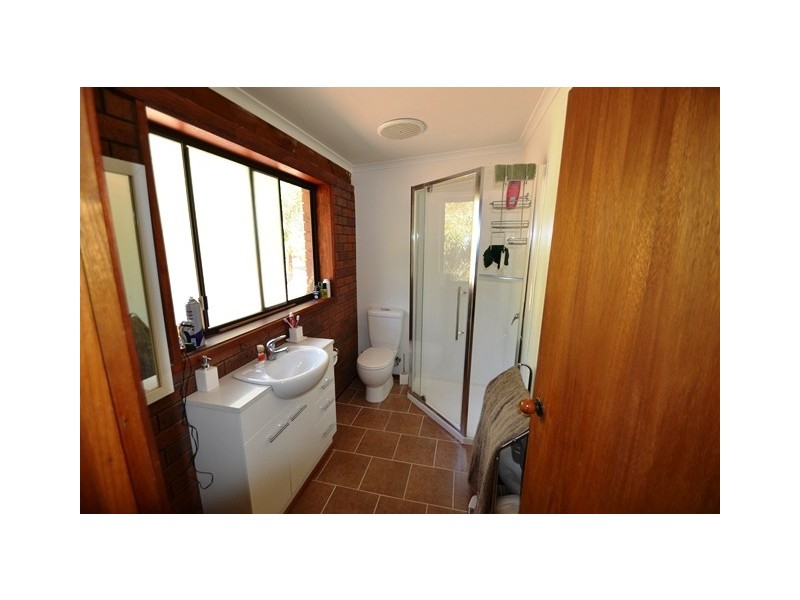 210 Bromfields Road, Seymour VIC 3660