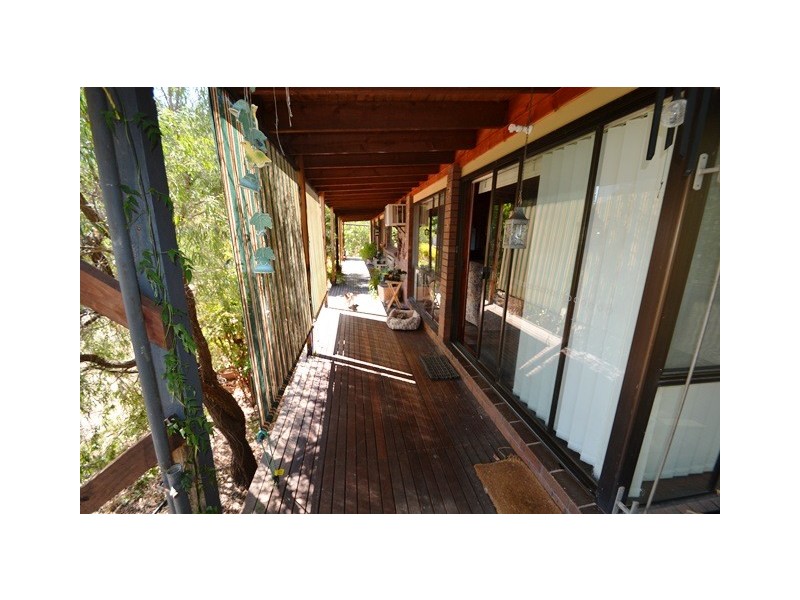 210 Bromfields Road, Seymour VIC 3660