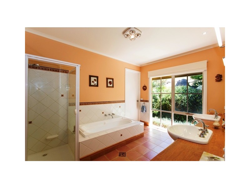 8345 Goulburn Valley Highway, Trawool VIC 3660