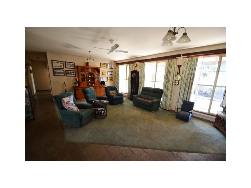 65 Heywoods Road, Seymour VIC 3660