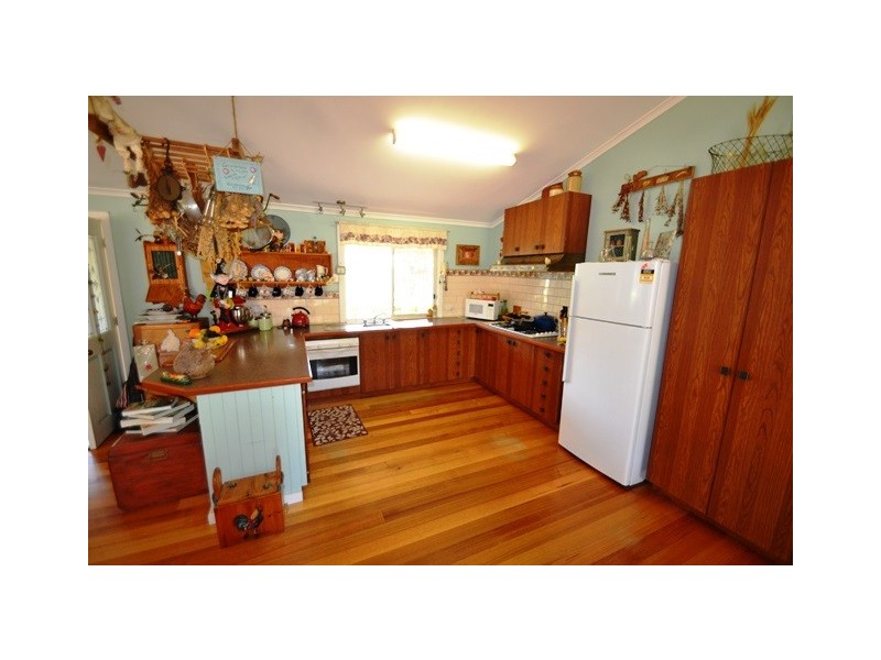 100 Clydesdale Road, Seymour VIC 3660