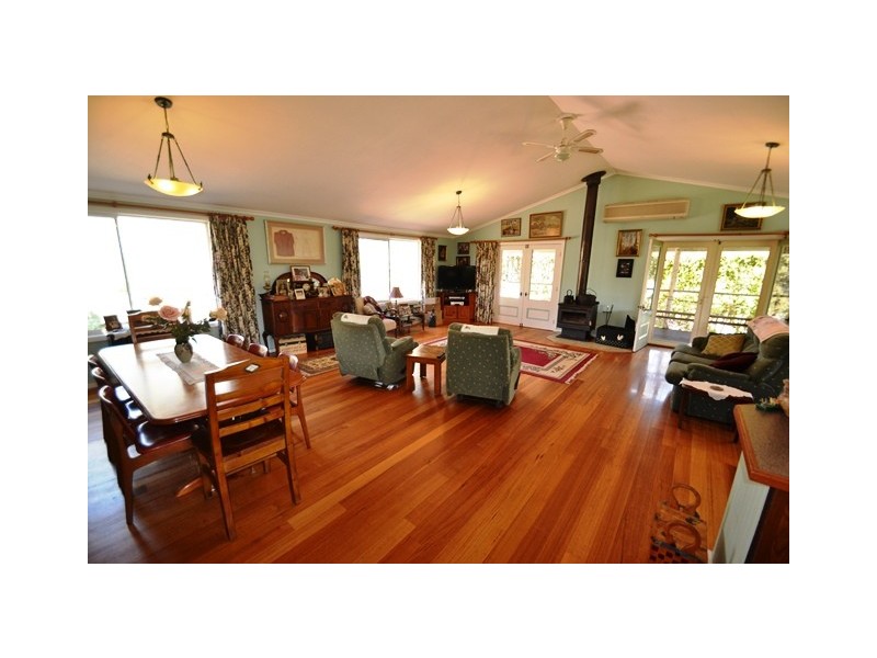 100 Clydesdale Road, Seymour VIC 3660