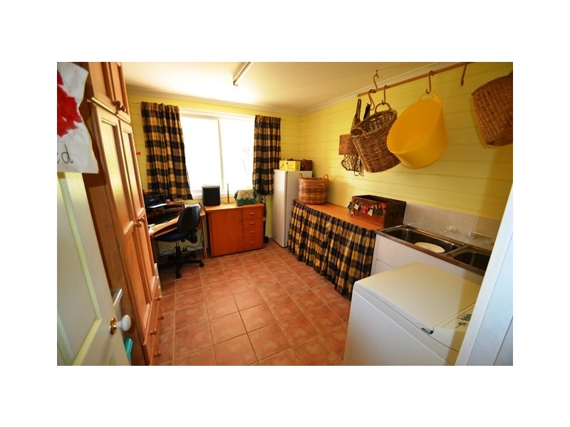 100 Clydesdale Road, Seymour VIC 3660