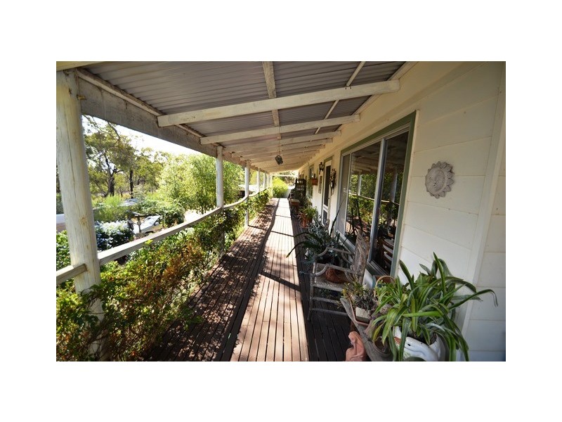 100 Clydesdale Road, Seymour VIC 3660