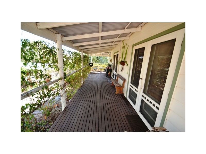 100 Clydesdale Road, Seymour VIC 3660