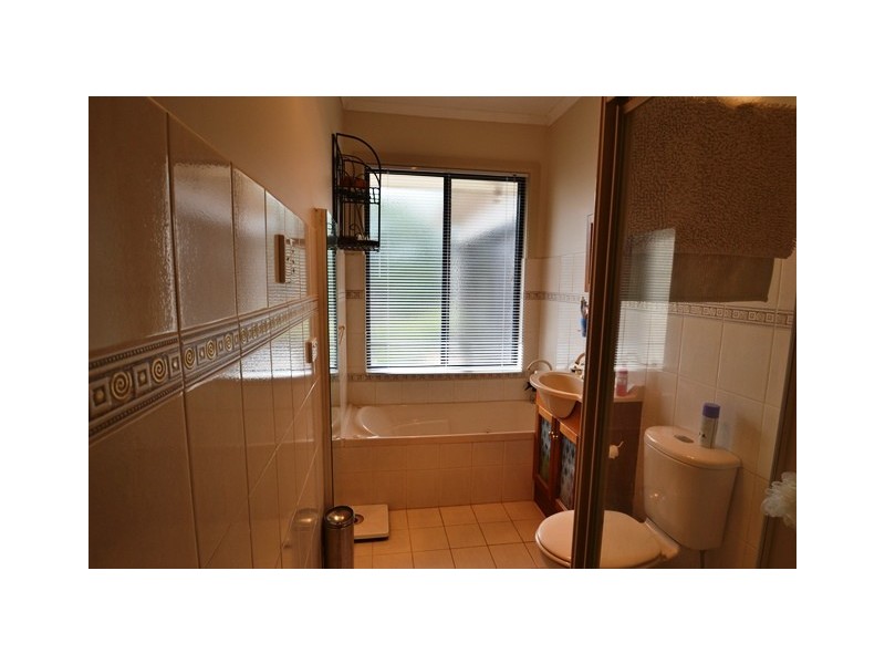 177 Anzac Avenue, Seymour VIC 3660