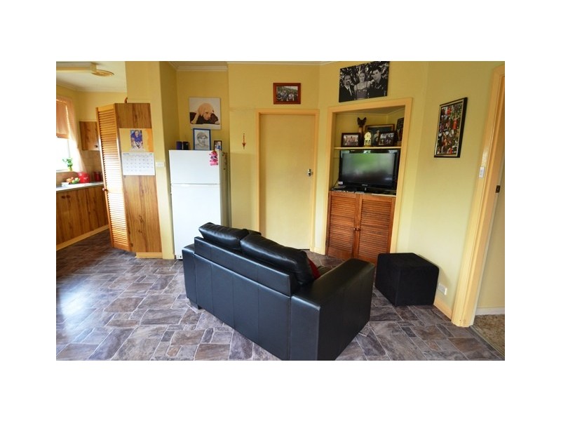 28 Delhi Street, Seymour VIC 3660