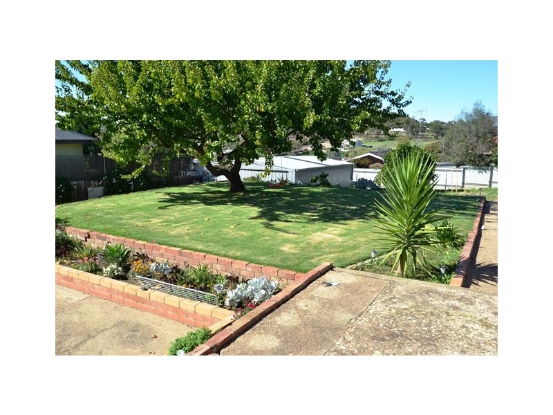 28 Delhi Street, Seymour VIC 3660