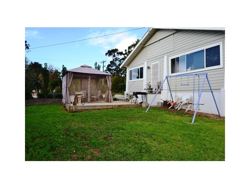 14 Jordan Street, Seymour VIC 3660