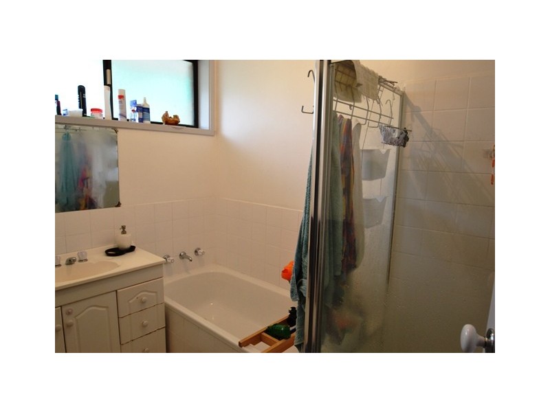 84 Redbank Road, Seymour VIC 3660