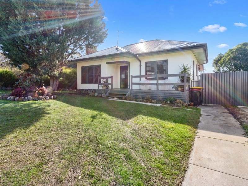 21 Tehan Street, Seymour VIC 3660