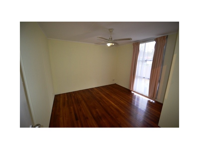 80 Martindale Cres, Seymour VIC 3660