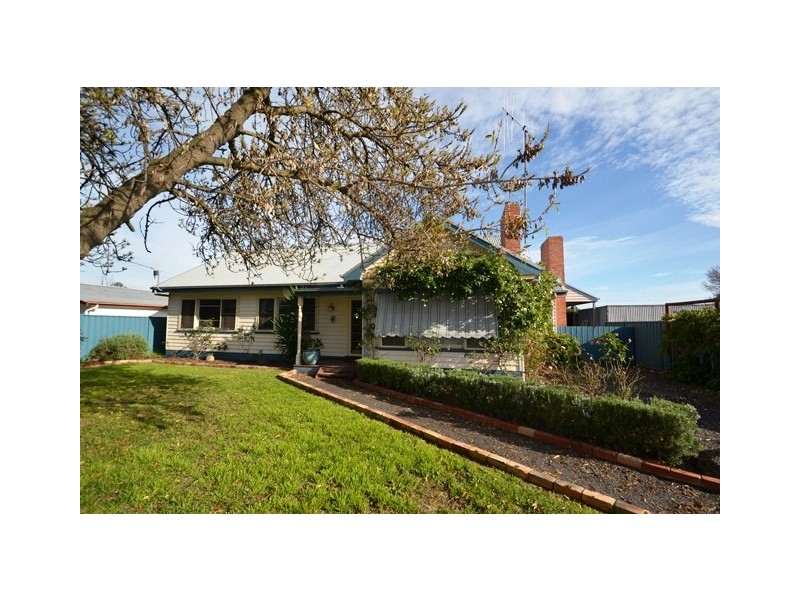 4 ALFRED STREET, Seymour VIC 3660