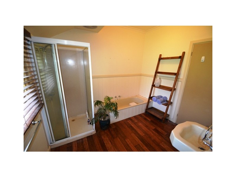 4 ALFRED STREET, Seymour VIC 3660