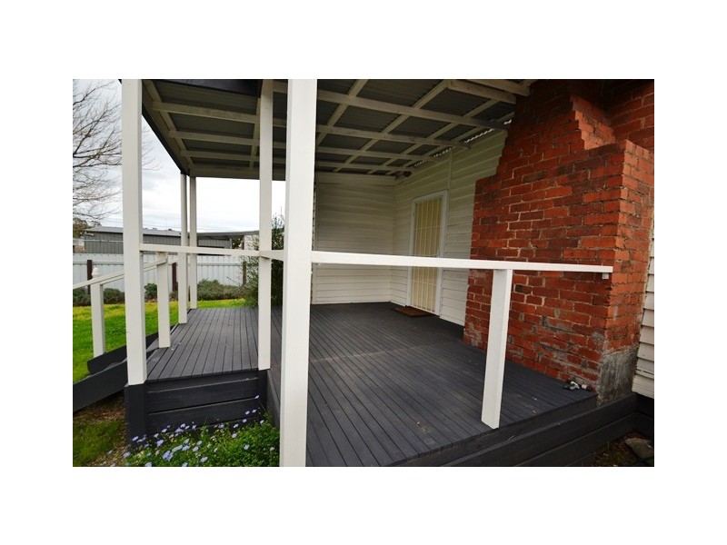 54 Oak Street, Seymour VIC 3660