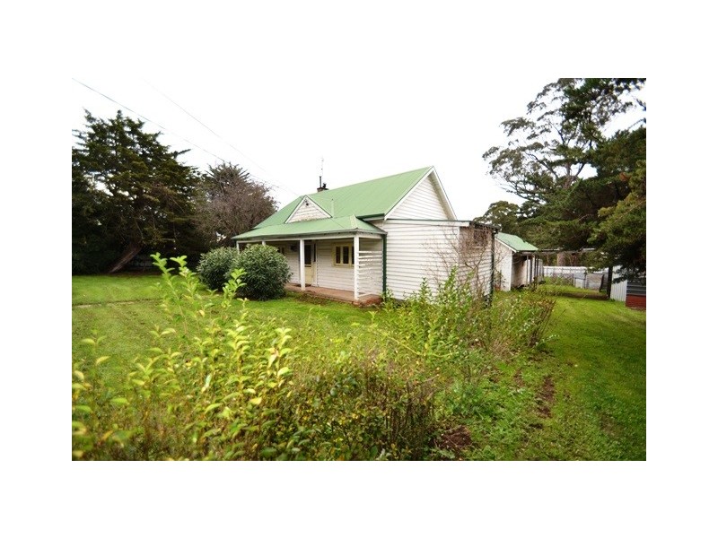 211 Anzac Ave, Seymour VIC 3660