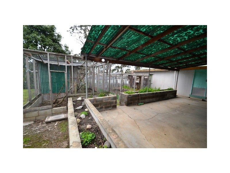 211 Anzac Ave, Seymour VIC 3660