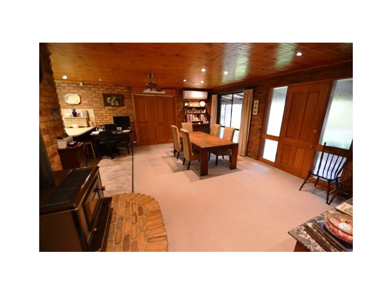 205 Highlands Road, Seymour VIC 3660