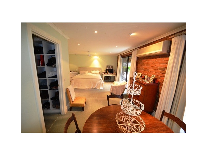 205 Highlands Road, Seymour VIC 3660