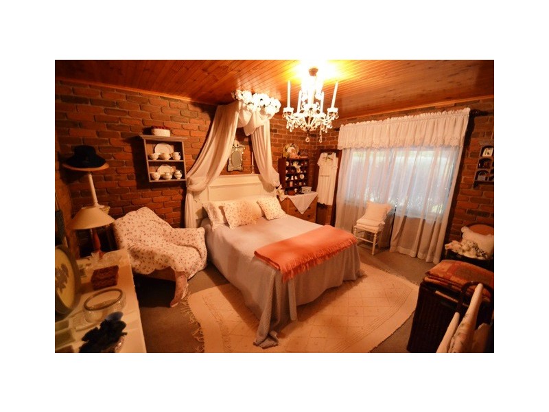 205 Highlands Road, Seymour VIC 3660