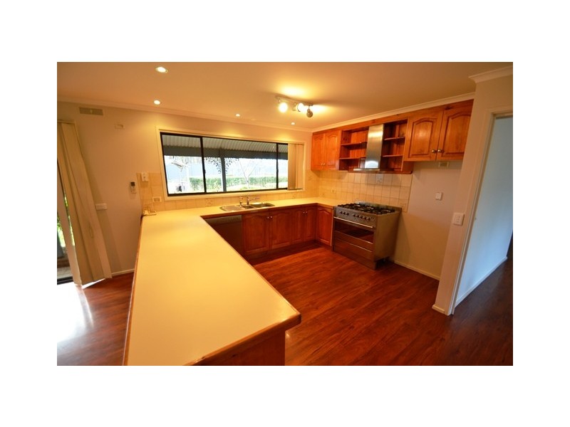 4 Dempsey Road, Seymour VIC 3660