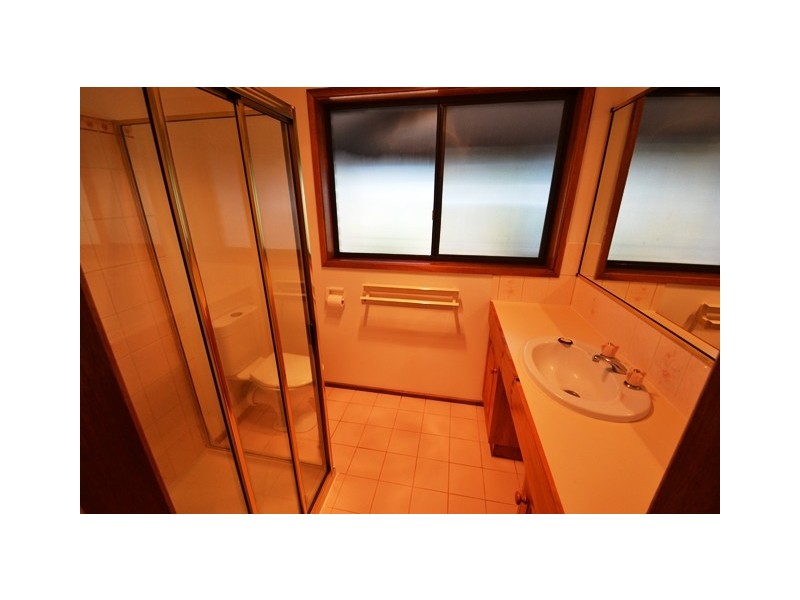 4 Dempsey Road, Seymour VIC 3660