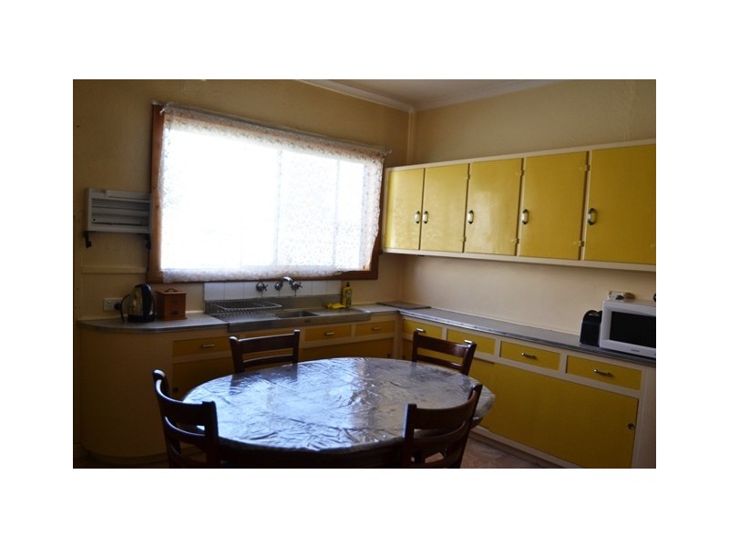 7 President Street, Seymour VIC 3660