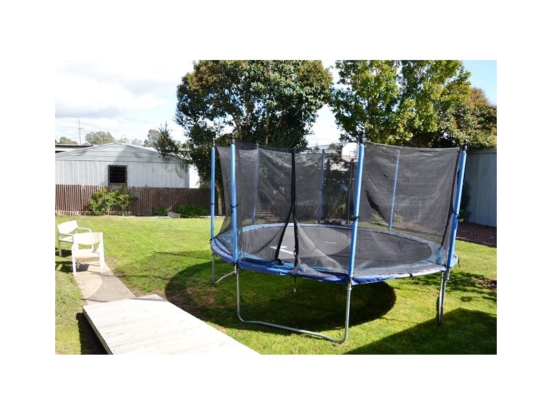 7 President Street, Seymour VIC 3660