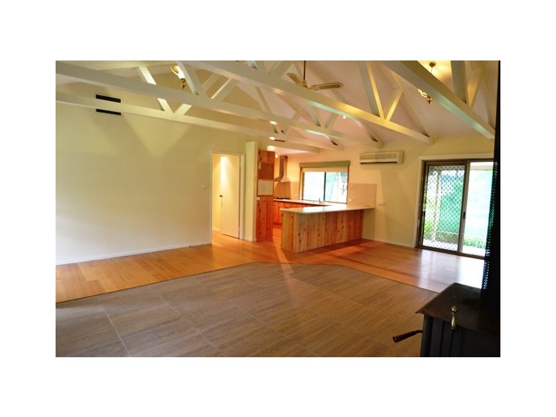 895 Northwood Road, Seymour VIC 3660