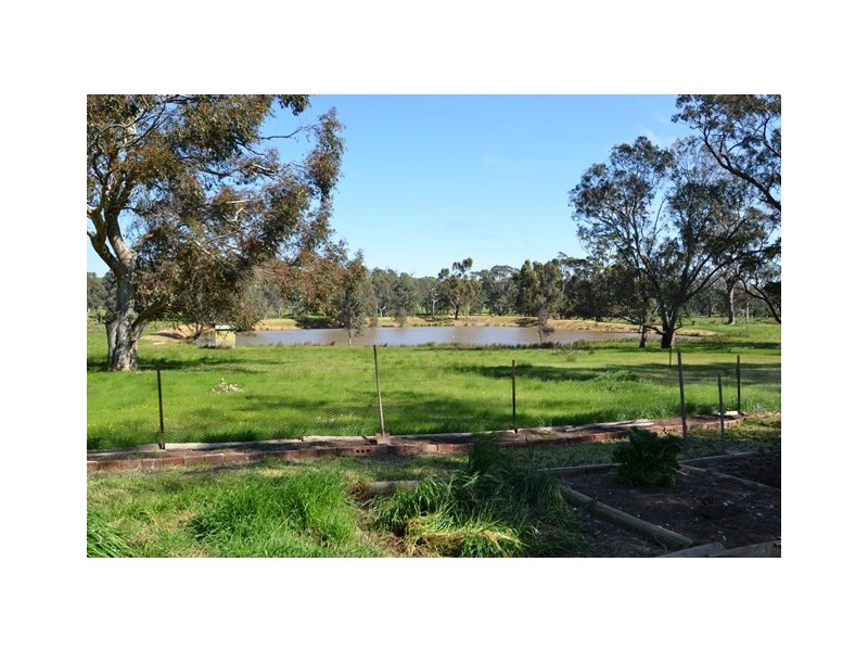 360 The Bridle Track, Seymour VIC 3660