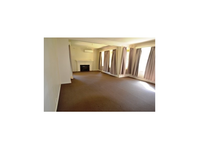 360 The Bridle Track, Seymour VIC 3660