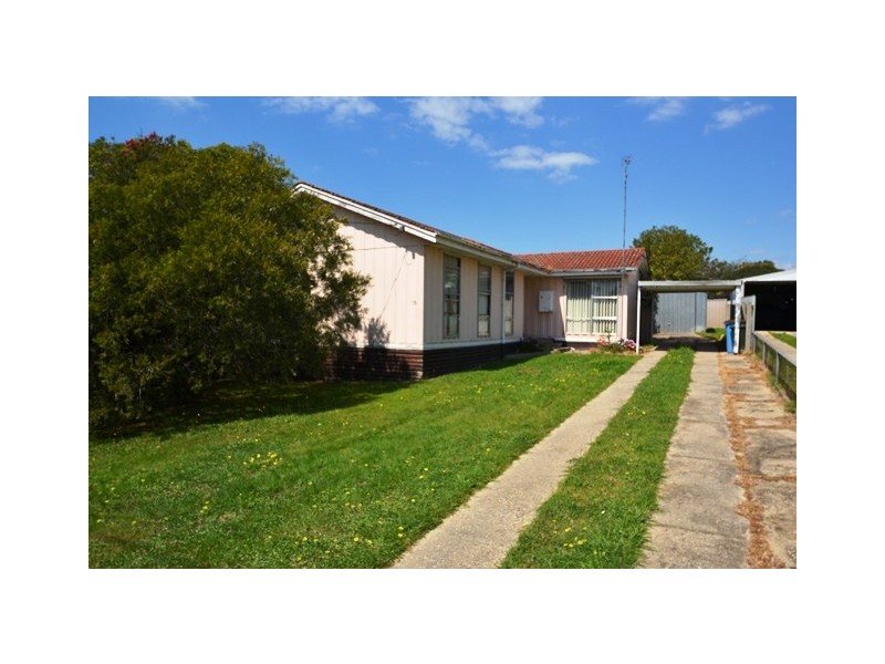 13 Smith Street, Seymour VIC 3660