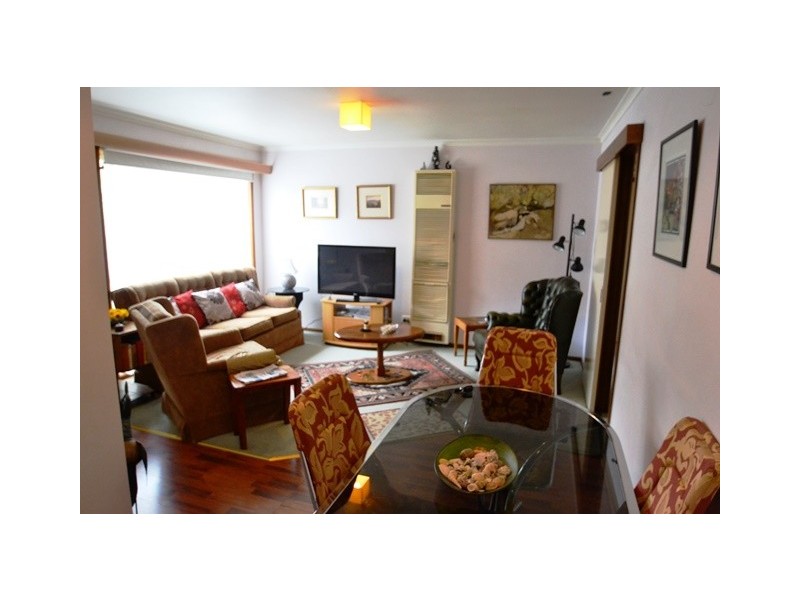 1/30 Clarey Ave, Seymour VIC 3660